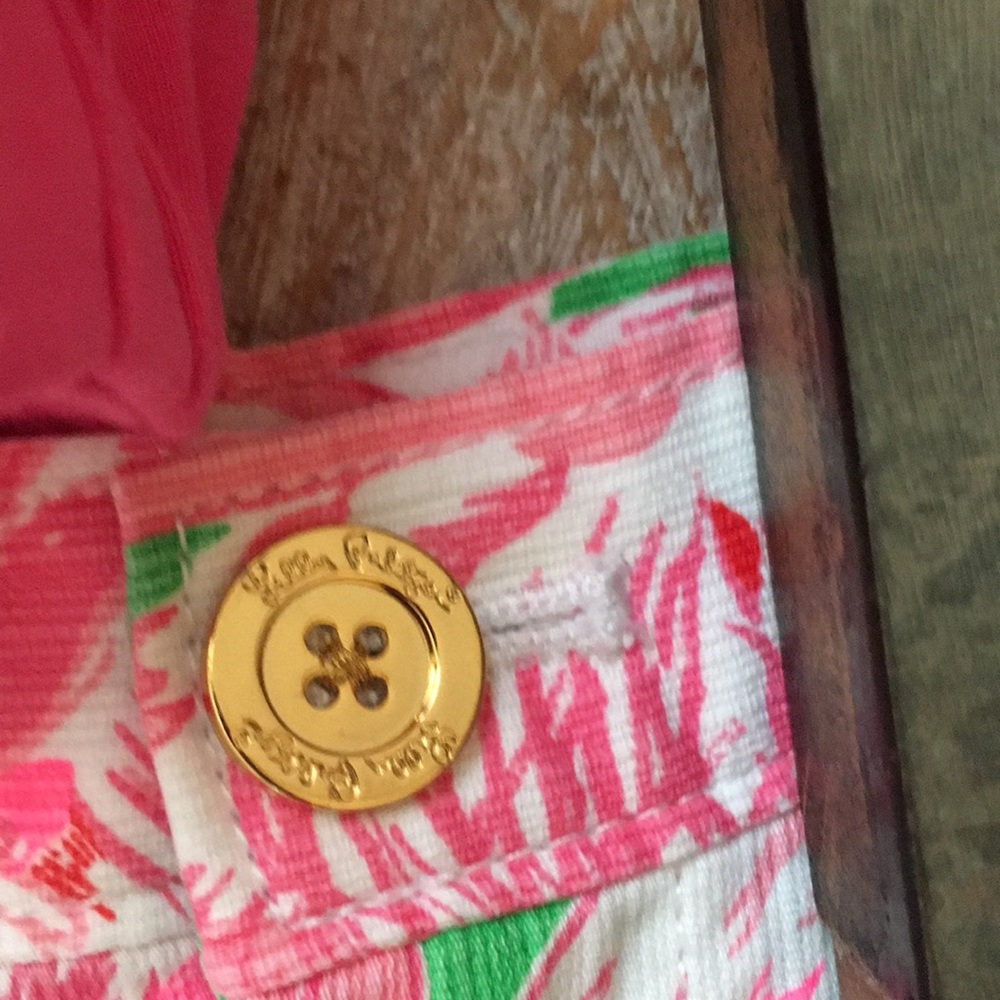 🌴LILLY PULITZER Girl’s  Flamingo Print Shorts - Picture 3 of 8